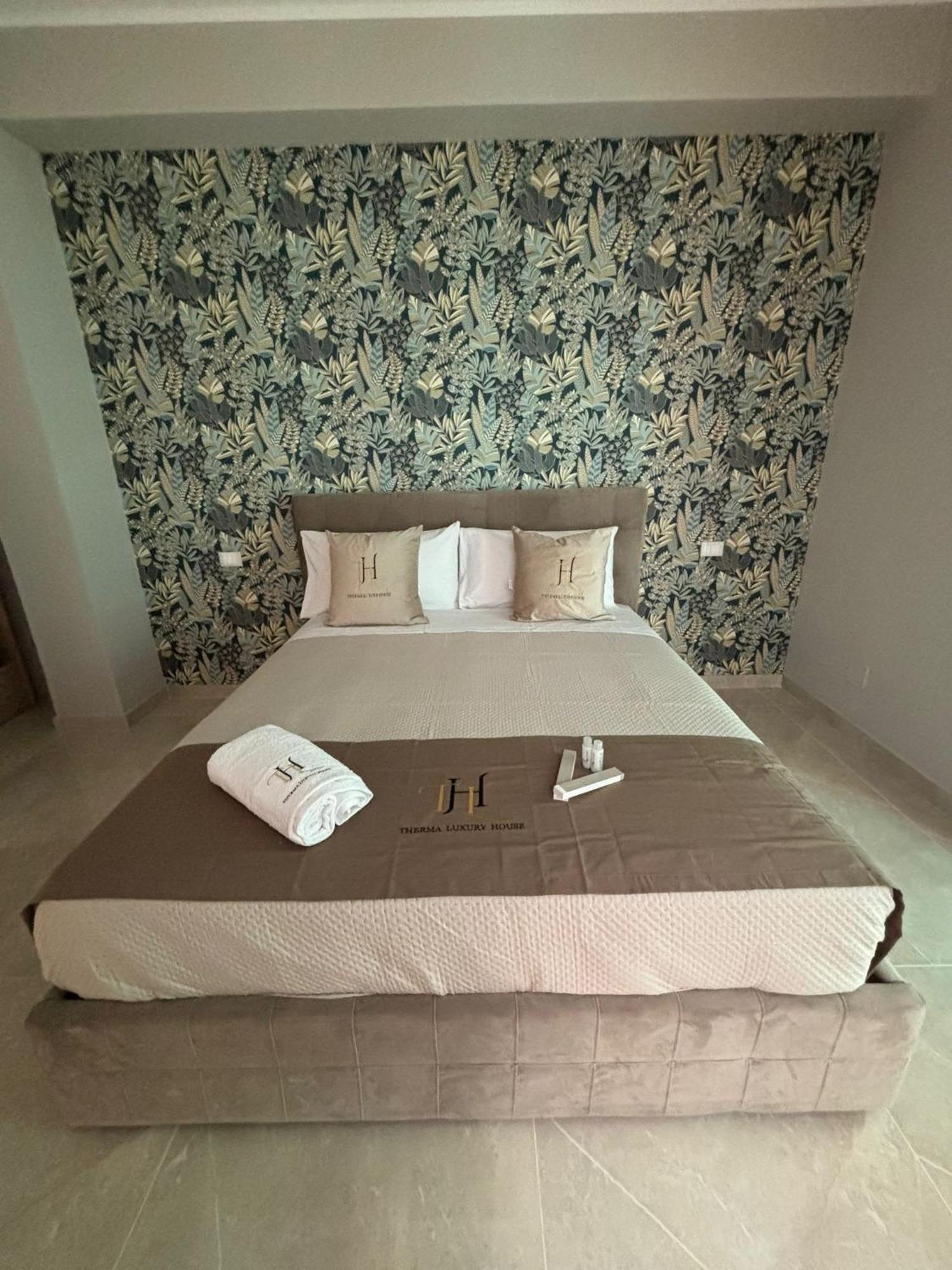 Therma Luxury House Termoli Luaran gambar